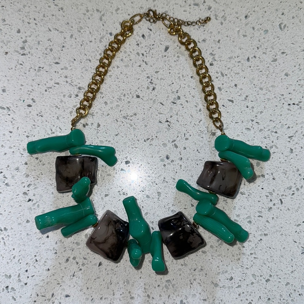 Womens large jumbo stone statement piece necklace‎